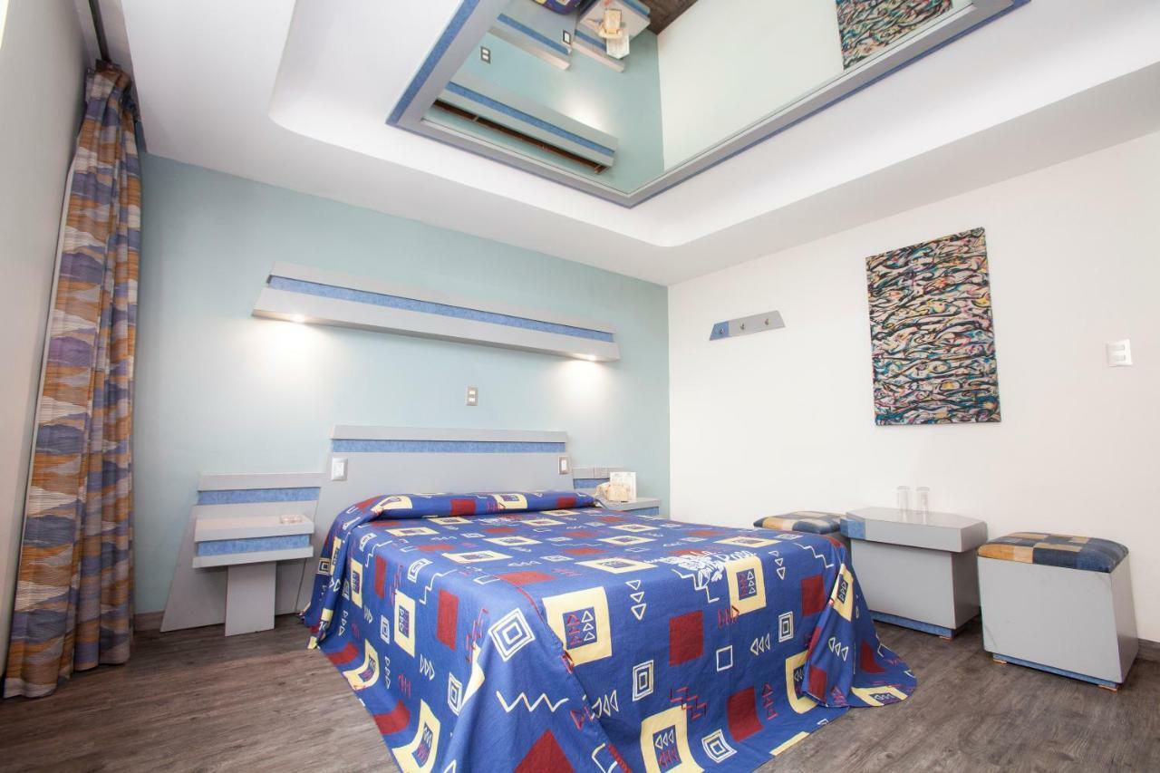 Hotel La Rosa - Solo Adultos Мехико Экстерьер фото