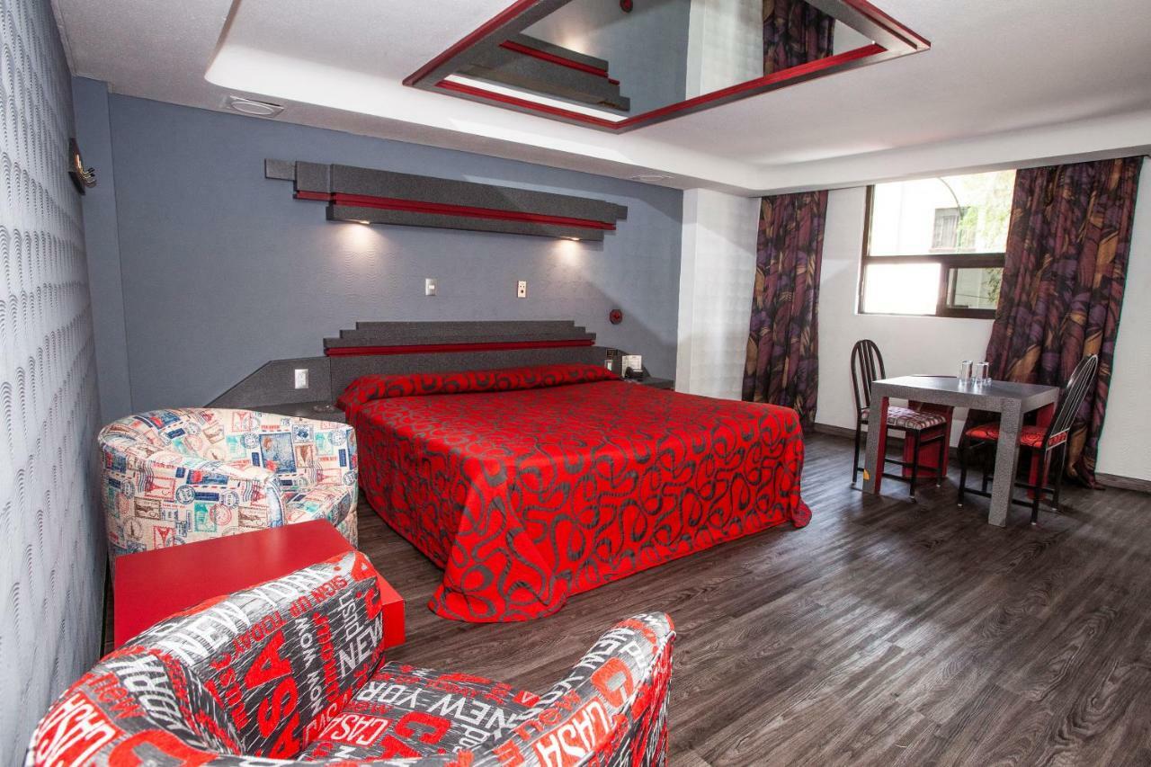 Hotel La Rosa - Solo Adultos Мехико Экстерьер фото