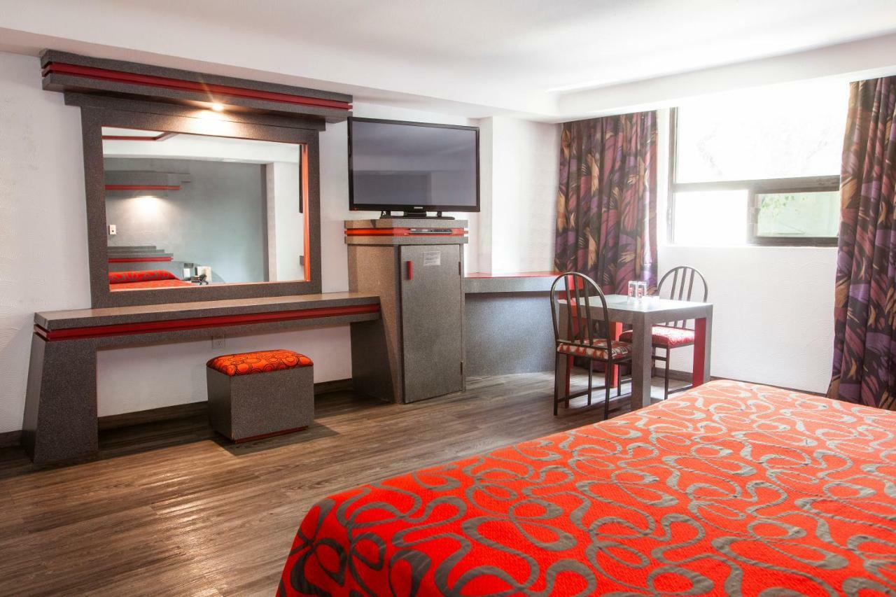 Hotel La Rosa - Solo Adultos Мехико Экстерьер фото