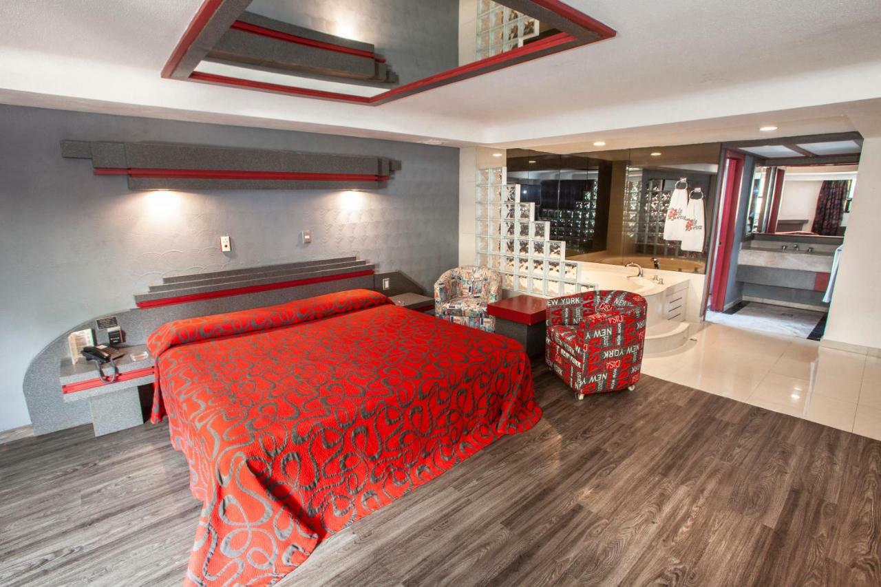 Hotel La Rosa - Solo Adultos Мехико Экстерьер фото