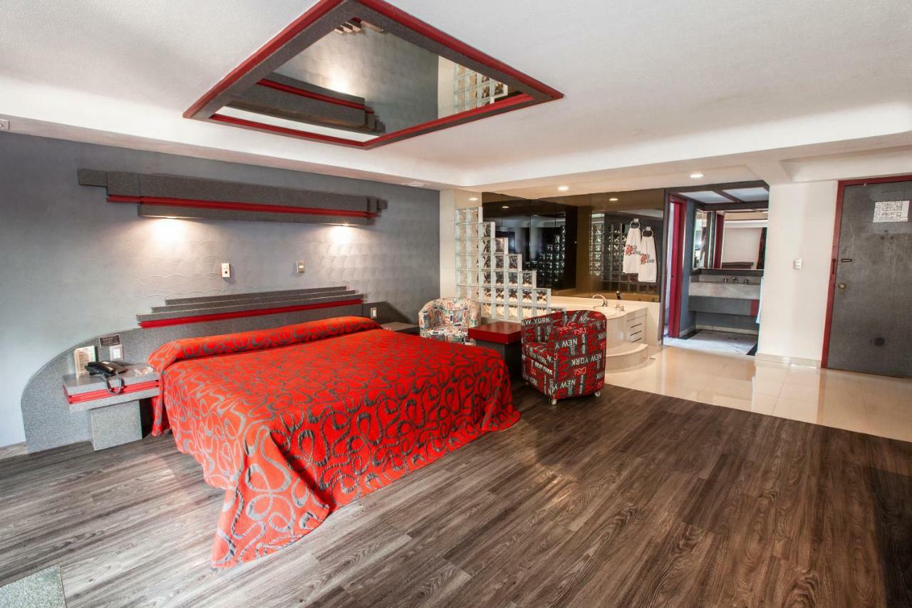 Hotel La Rosa - Solo Adultos Мехико Экстерьер фото