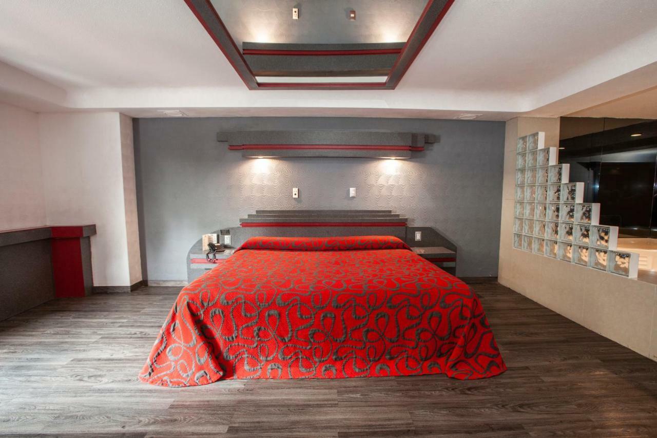 Hotel La Rosa - Solo Adultos Мехико Экстерьер фото